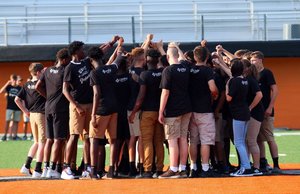 Support Our Greypups!!!